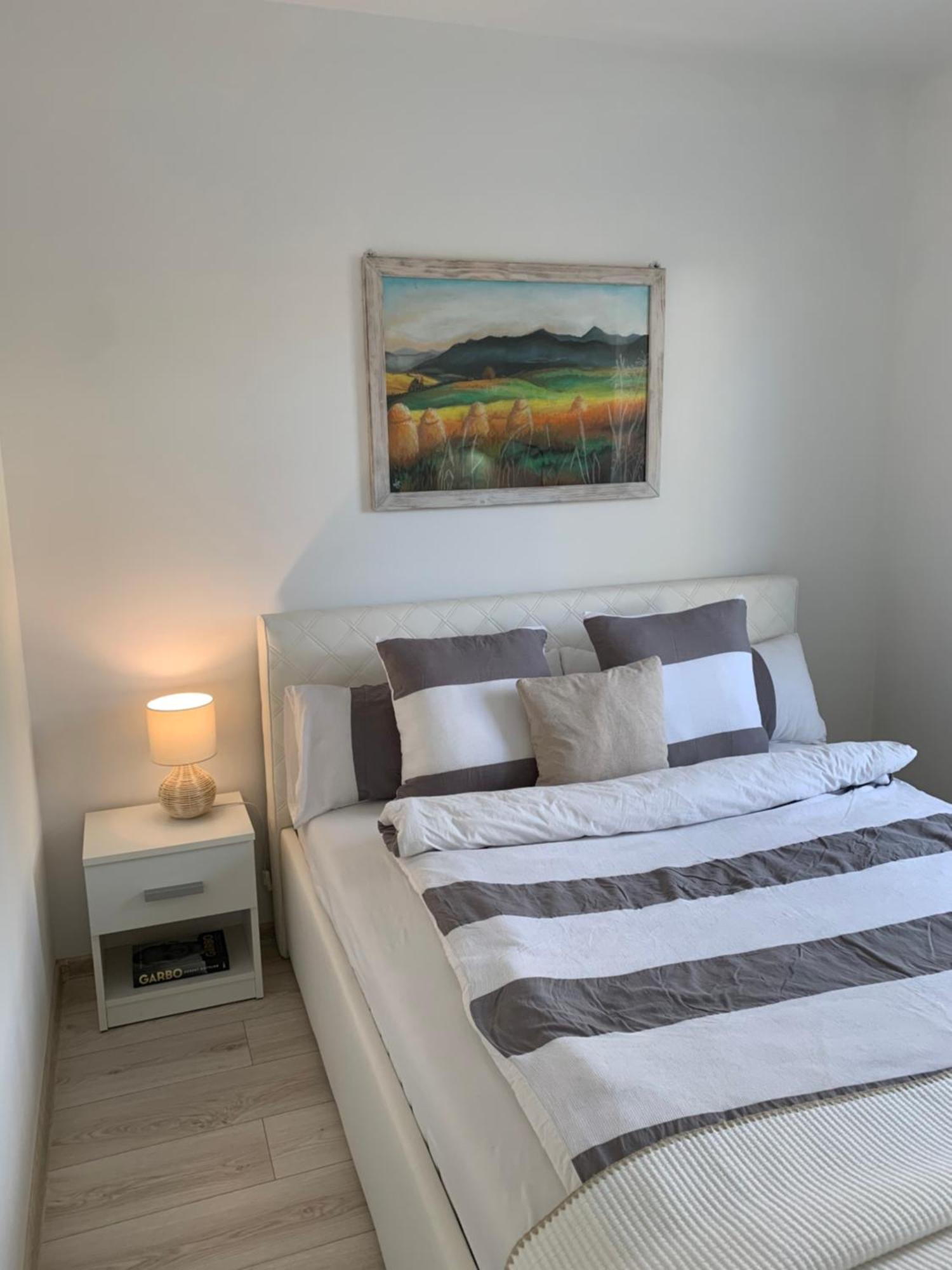 Aura Home Grywald エクステリア 写真